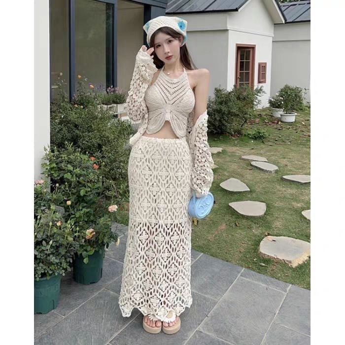 Fabme Women's Butterfly Shaped Padded Crochet Halter Crop Top